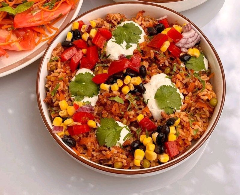 Rice with Minced Meat, Spiced Yogurt Sauce & Tex-Mex Salad