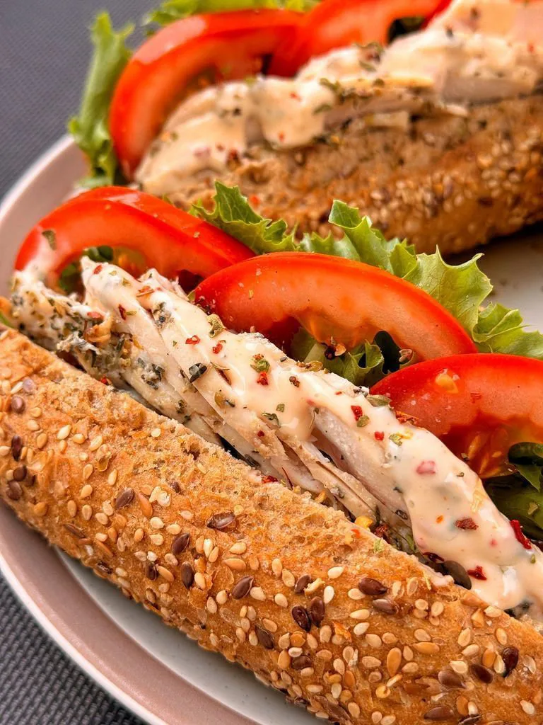 Chicken & spicy mayo sandwich
