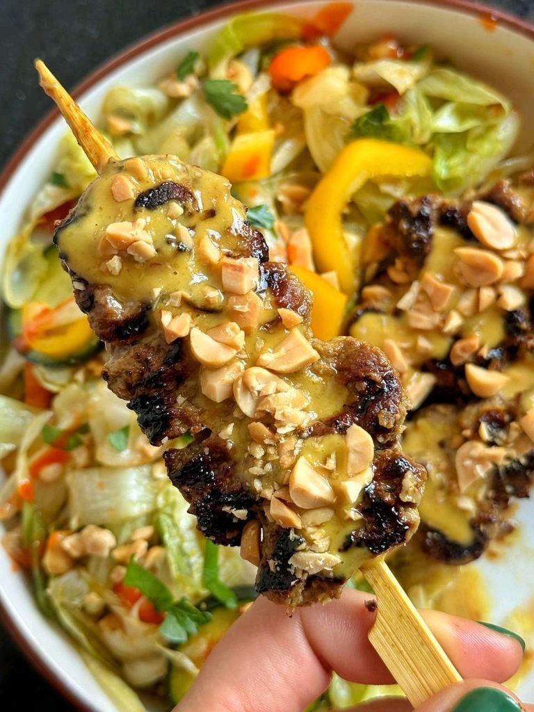 Beef satay and peanut salad