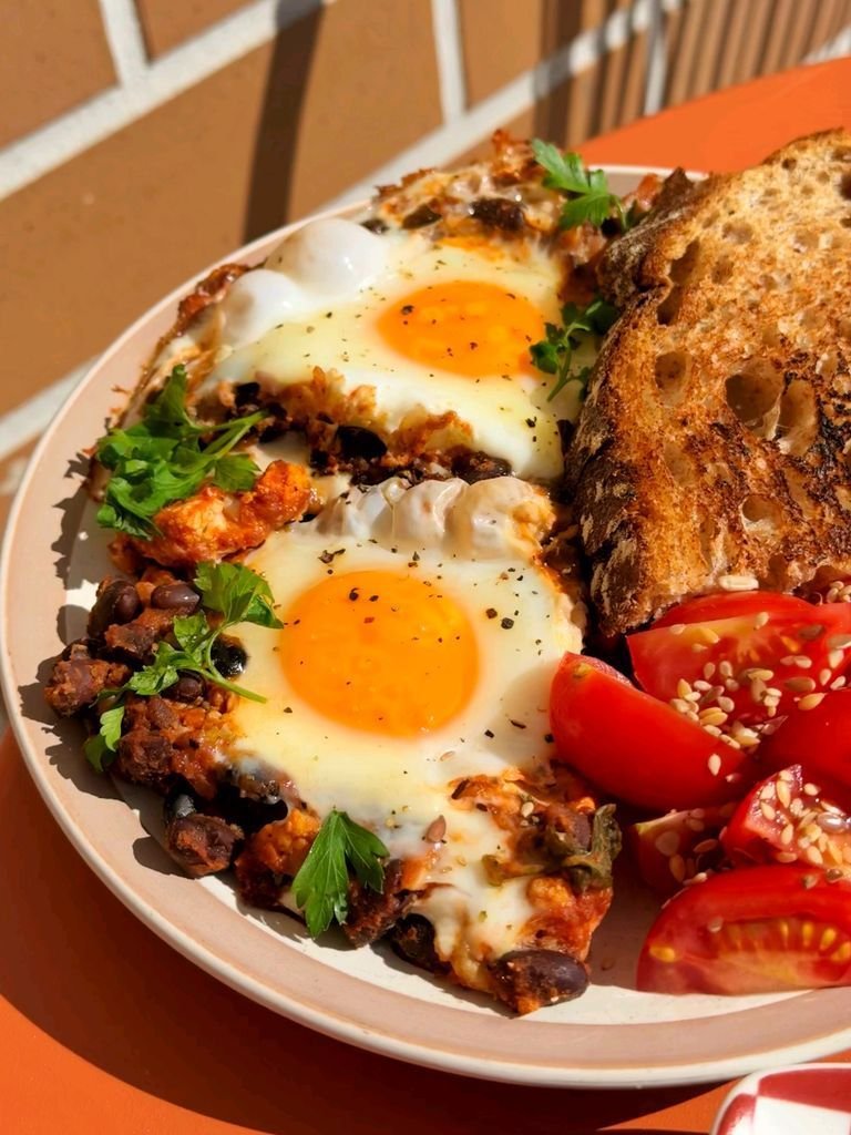 Braised eggs