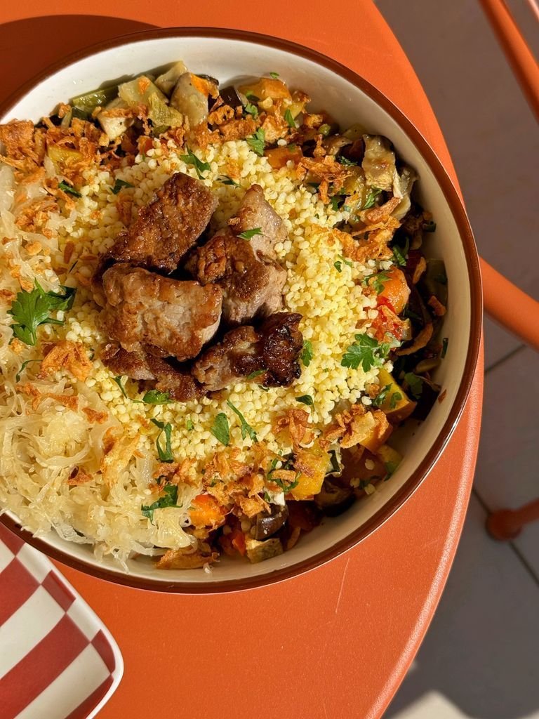Millet with roasted vegetables and pork