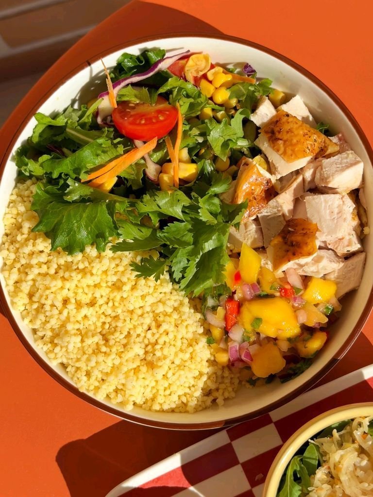 Chicken and mango chutney bowl