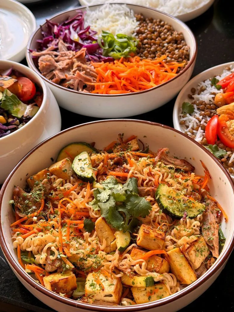 Noodle and tofu stir-fry