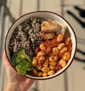 Quinoa with turkey and beans