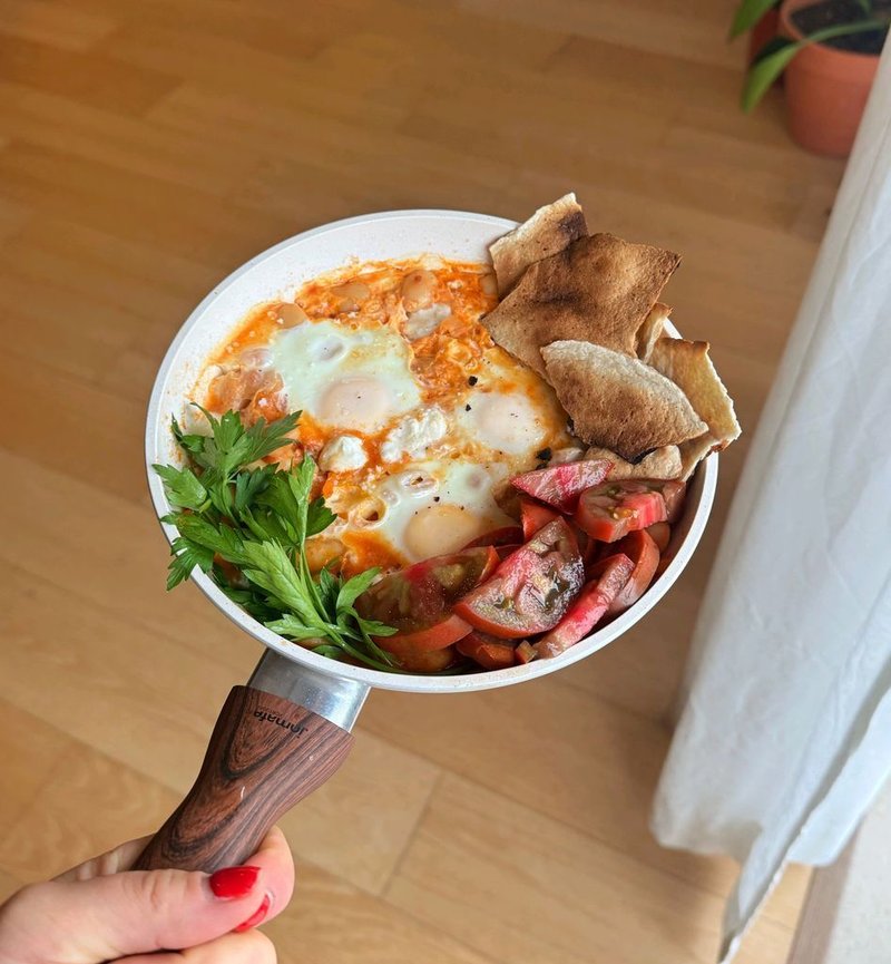 "Shakshuka" on bean stew