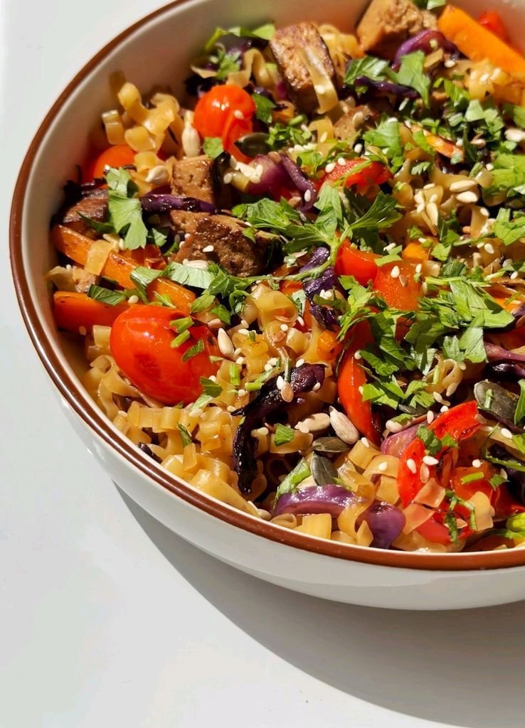 Tofu noodle stir-fry